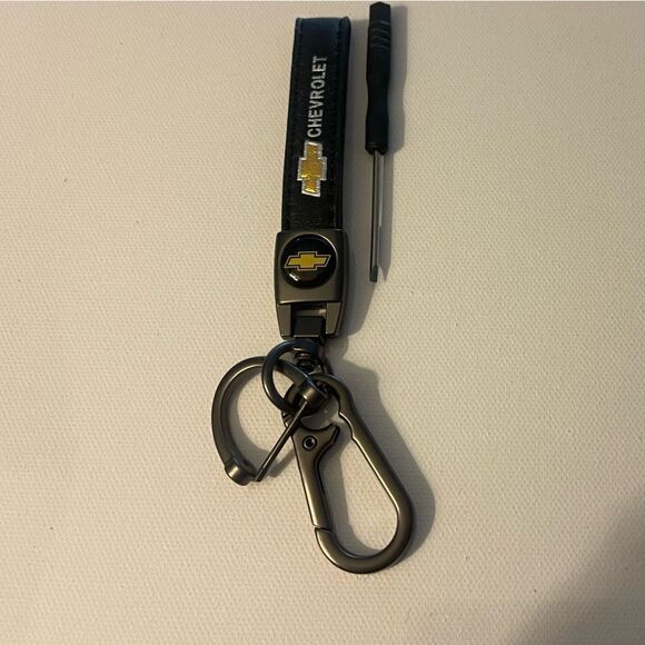 Chevrolet Key Fob Keychain in Black Leather NWT - Picture 2 of 4